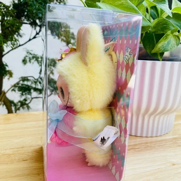 LOW START🌟Queen Labubu - Let’s Checkmate. - Picture 3 of 6